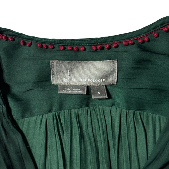 Anthropologie Deep-V Tunic Romantic Blouse Bell Sleeve Emerald Green Satin Sz S - Picture 8 of 10